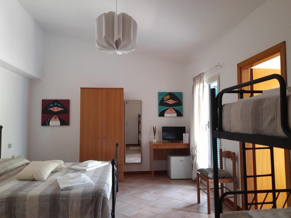 Agriturismo Palas De Serra Country Resort Onifai Luaran gambar